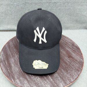 Youth New York Yankees Black Adjustable Baseball Cap By 47 Brand